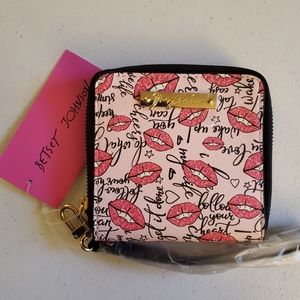 NWT Betsey Johnson "Love My Life" Indexer Zip Wallet | Valentine's | BM28250